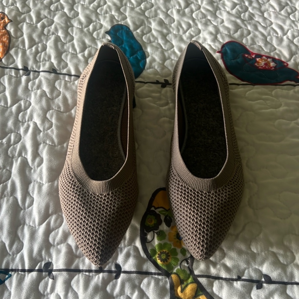 Shoes size 8.5 new
